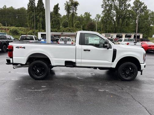 2025 Ford F-350 XL