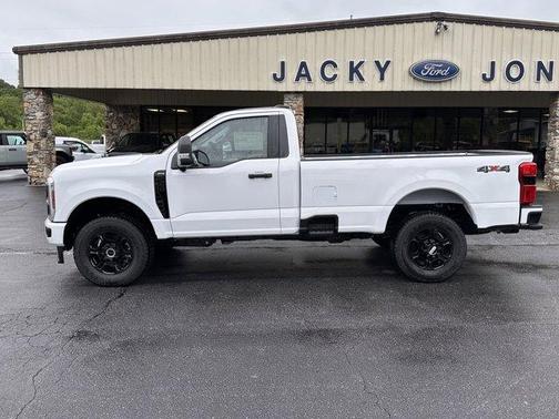 2025 Ford F-350 XL