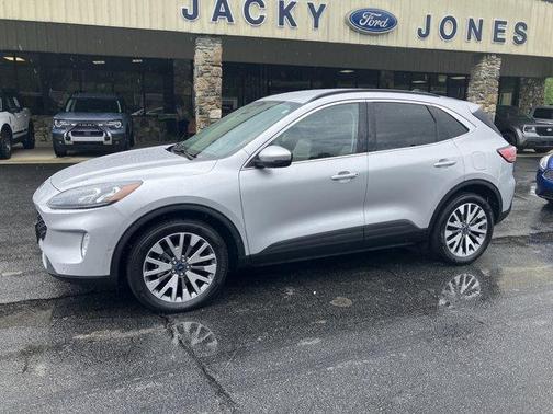 2020 Ford Escape Titanium Hybrid