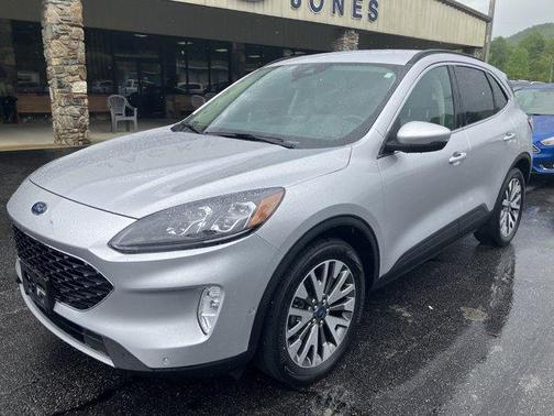 2020 Ford Escape Titanium Hybrid