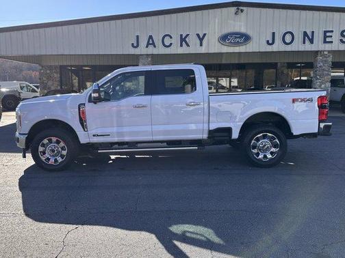 2026 Ford F-250 Lariat