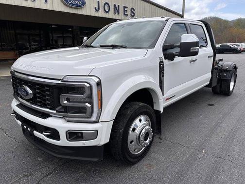 2023 Ford F-450 Platinum