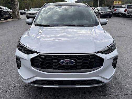 2025 Ford Escape ST-Line Elite