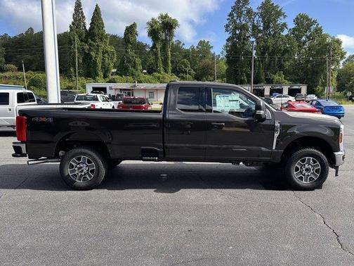 2025 Ford F-350 XLT
