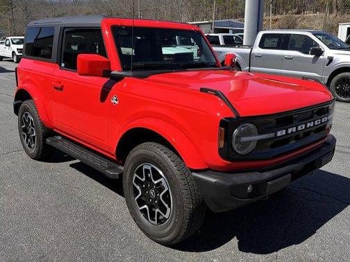 2023 Ford Bronco Outer Banks