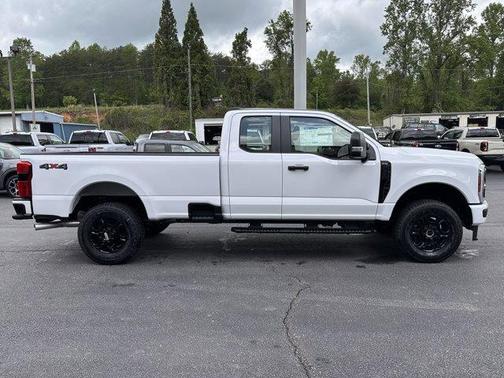 2025 Ford F-350 XL