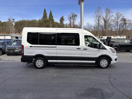 2024 Ford Transit-350 XLT
