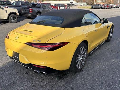 2024 Mercedes-Benz AMG SL 43 Base