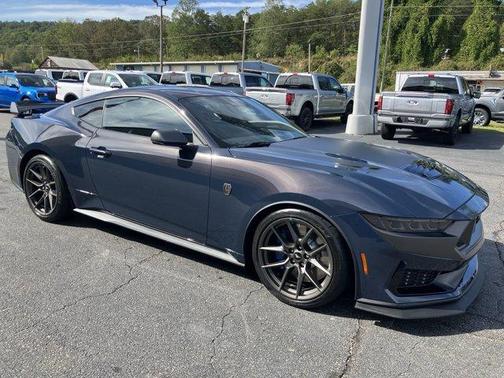 2025 Ford Mustang Dark Horse