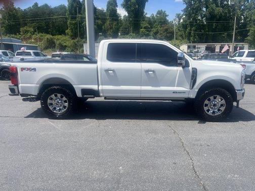 White 2024 Ford F-250 Super Duty