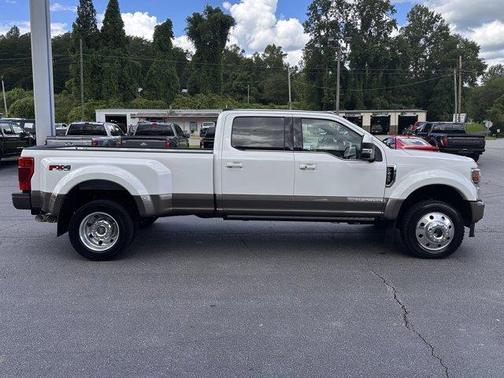 2022 Ford F-450 King Ranch