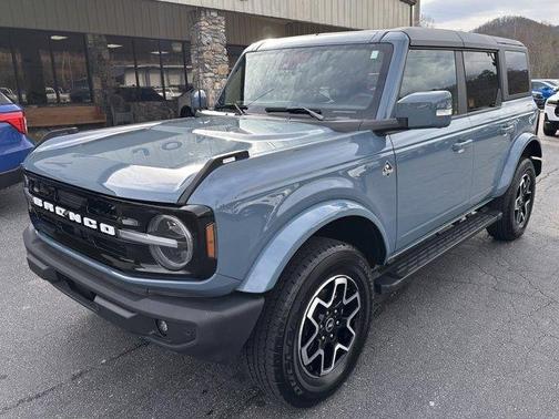 2022 Ford Bronco Outer Banks