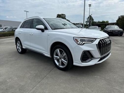 2024 Audi Q3 Premium Plus 45 TFSI S line quattro Tiptronic