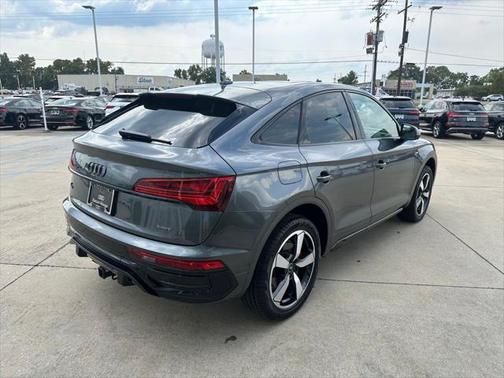 2024 Audi Q5 Sportback Prestige 45 TFSI S line quattro S tronic