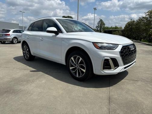 2024 Audi Q5 Premium 45 TFSI S line quattro