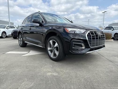 2024 Audi Q5 Premium Plus 40 TFSI quattro S tronic