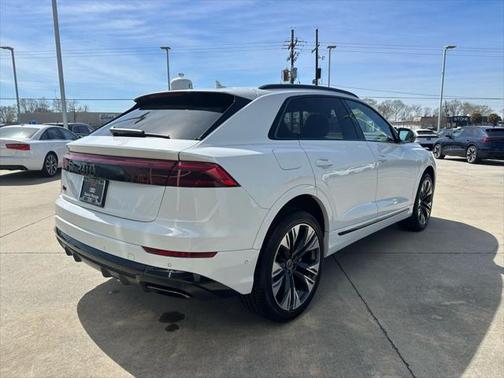 2025 Audi Q8 Prestige 55 TFSI quattro