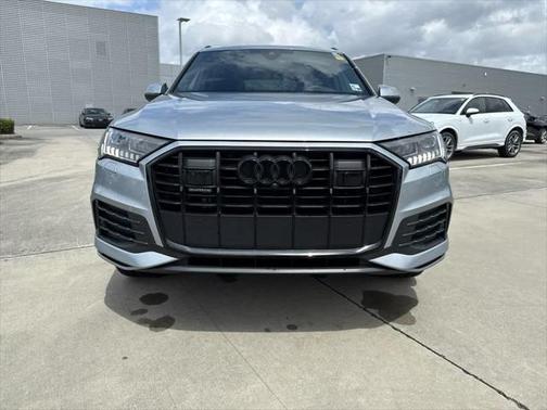 2024 Audi Q7 Premium Plus 45 TFSI quattro Tiptronic