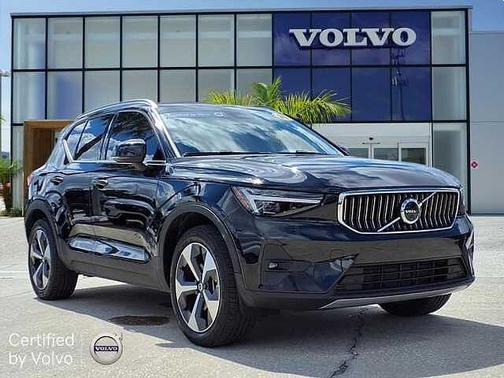 2024 Volvo XC40 Plus