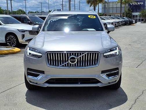 Silver Dawn 2023 Volvo XC90 Plus