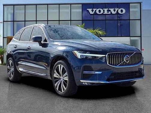 2023 Volvo XC60 Plus