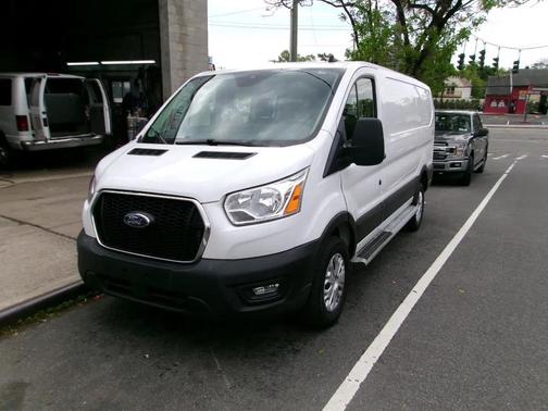 White 2022 Ford Transit-250 Base