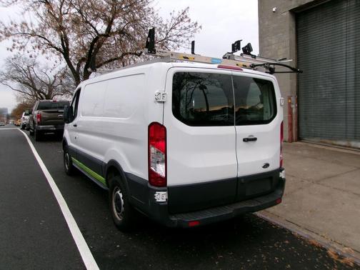 2018 Ford Transit-250 Base