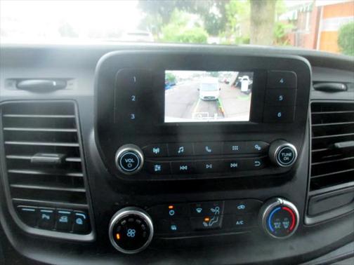 2022 Ford Transit-250 Base