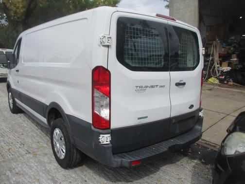 2018 Ford Transit-250 Base