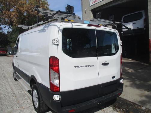 2018 Ford Transit-250 Base