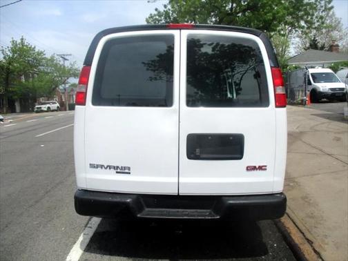 2016 GMC Savana 2500 Work Van