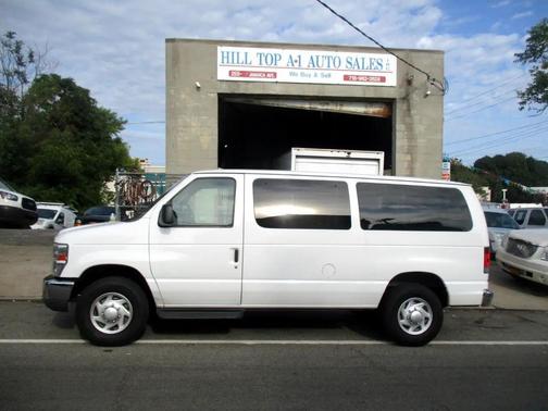 2014 Ford E350 Super Duty XLT