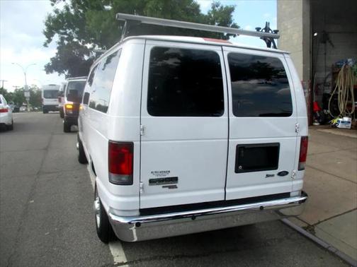 2011 Ford E350 Super Duty XL