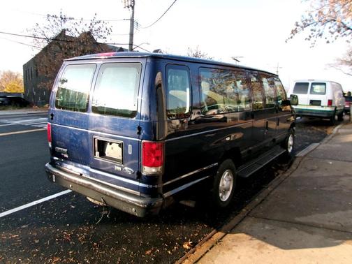 2012 Ford E350 Super Duty XLT