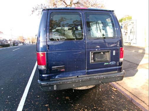 2012 Ford E350 Super Duty XLT
