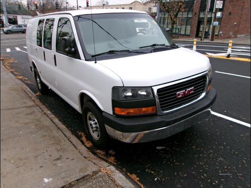 2014 GMC Savana 2500 Work Van