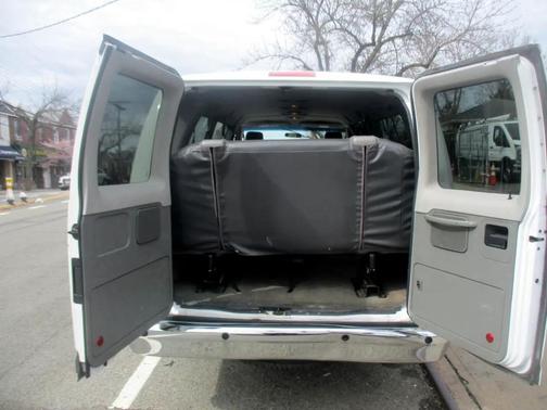 White 2014 Ford E350 Super Duty XLT