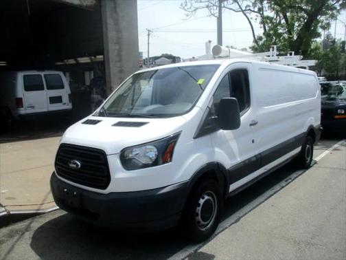 2017 Ford Transit-250 Base