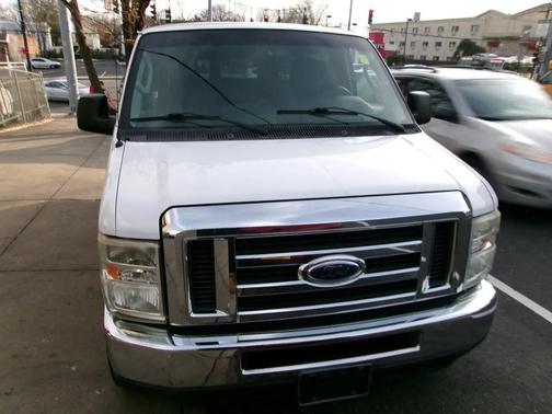 White 2014 Ford E350 Super Duty XL