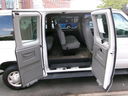White 2013 Ford E350 Super Duty XL