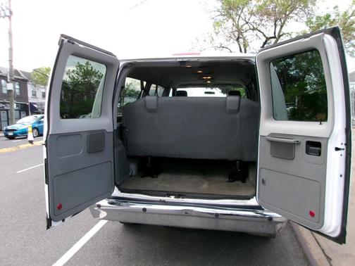 White 2013 Ford E350 Super Duty XL