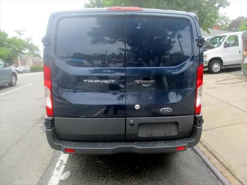 2018 Ford Transit-250 Base