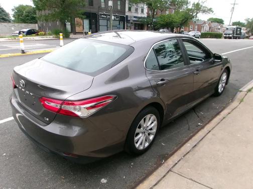 Gray 2018 Toyota Camry LE