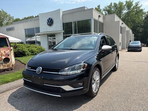 2019 Volkswagen Golf Alltrack TSI S