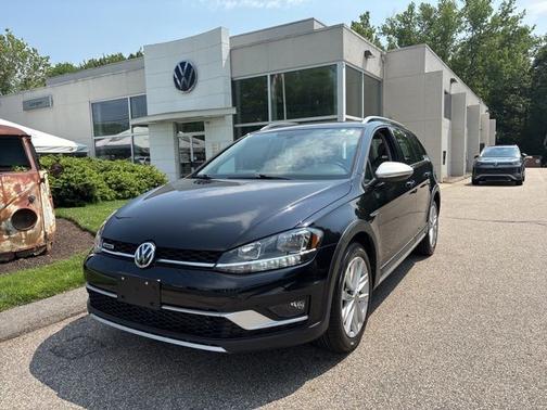 2019 Volkswagen Golf Alltrack TSI S