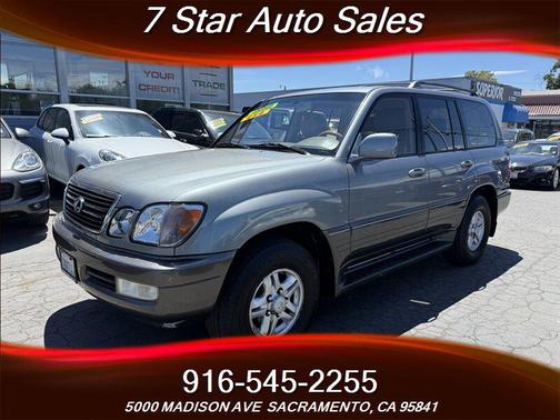 2002 Lexus LX 470 Base