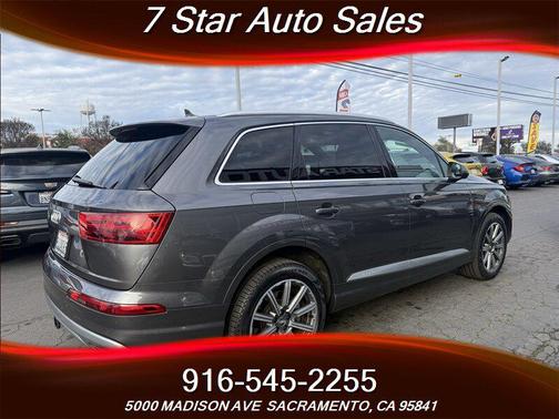 2019 Audi Q7 55 Premium Plus