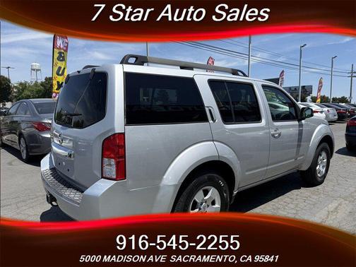 2012 Nissan Pathfinder S