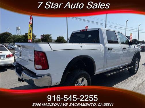 2017 RAM 2500 Tradesman Crew Cab 4x4 6'4' Box