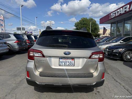 Tungsten Metallic 2015 Subaru Outback 2.5i Limited